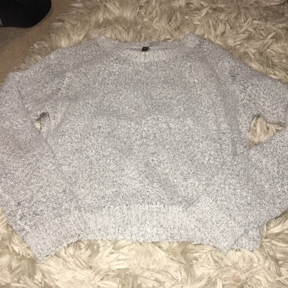 h & m grey sweater